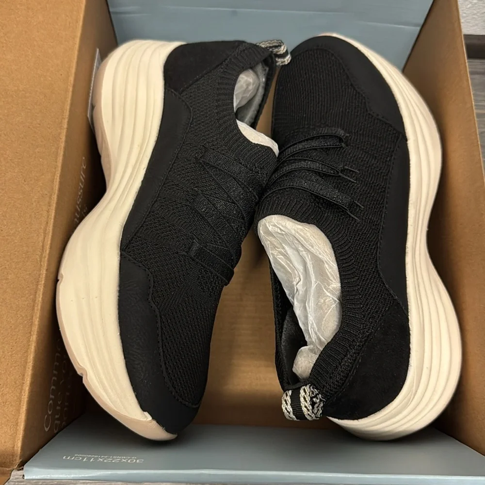 Bzees Impact Sneaker
